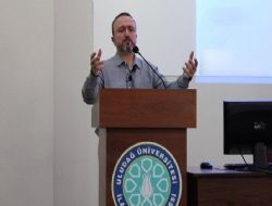 Enbiya Y�ld�r�m Kendi Yazd�klar�ndan De�ifre